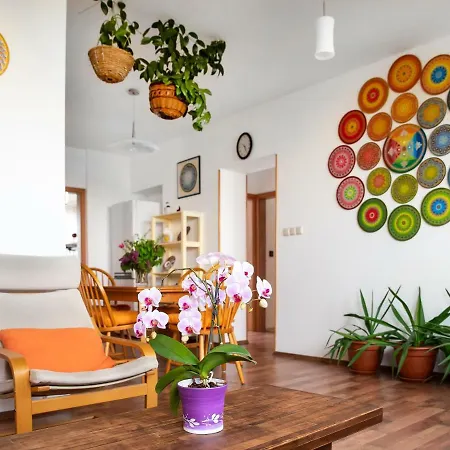 Apartment Mandala Lak